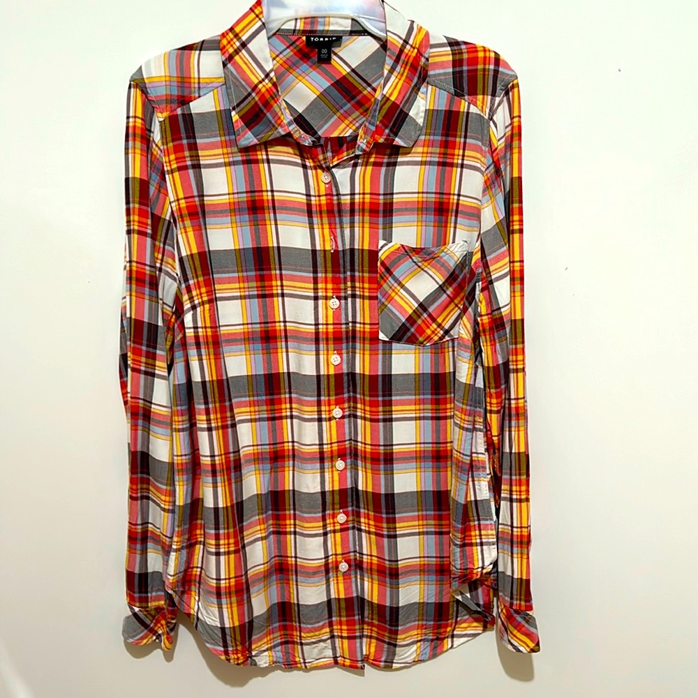 Torrid Long Sleeve plaid colored button down shirt